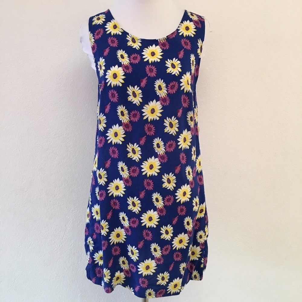 Reformation x Urban Renewal Floral Tunic Top Med